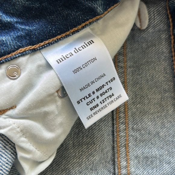 Mica Denim - Picture 3 of 5